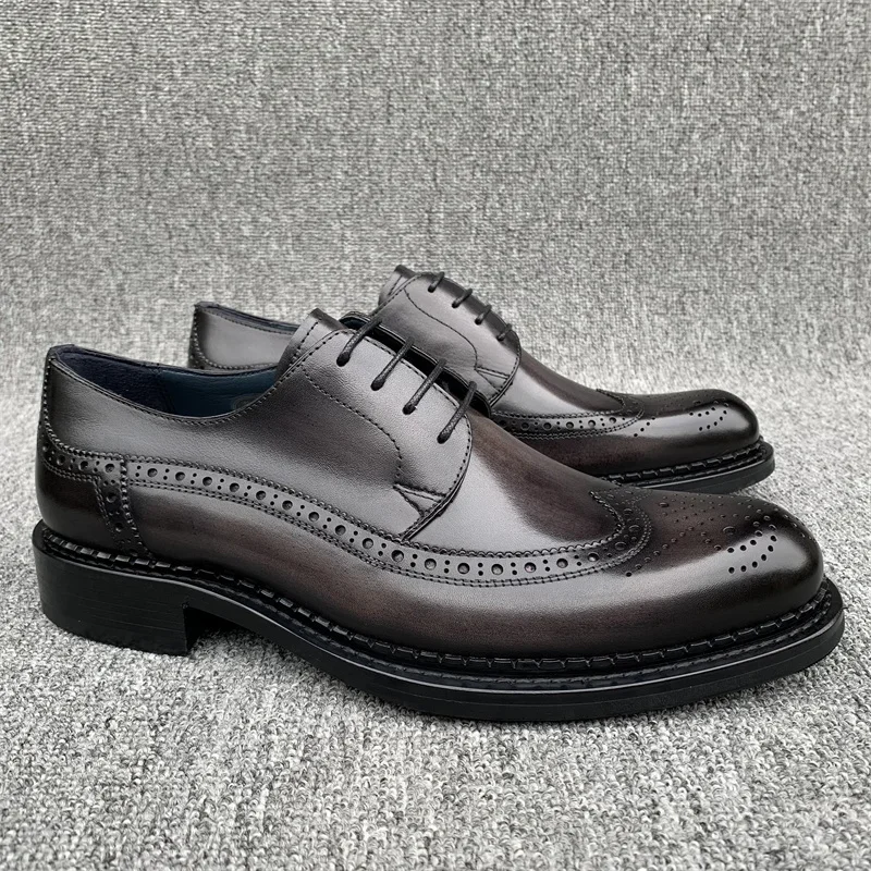 2024 Spring And Autumn New Men's Formal Shoes Genuine Leather Thick Sole Block Carved Business Casual Shoes
2024 Spring And Autumn New Men's Formal Shoes Genuine Leather Thick Sole Block Carved Business Casual Shoes