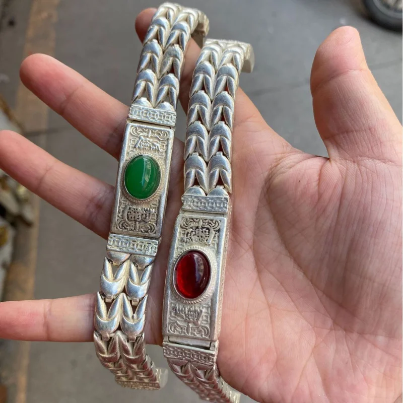 Miao Tibetan Silver Ethnic Style Mythical Pixiu Bracelet Fashionable Versatile
Miao Tibetan Silver Ethnic Style Mythical Pixiu Bracelet Fashionable Versatile