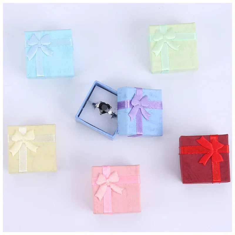 12pcs Paper Box Jewelry Packaging Box Multi-color Earrings Ring Box Jewelry Gift Holder 4*4*3CM Wholesale
12pcs Paper Box Jewelry Packaging Box Multi-color Earrings Ring Box Jewelry Gift Holder 4*4*3CM Wholesale