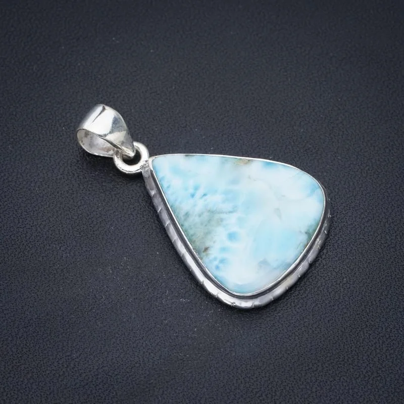 StarGems Larimar ручной работы 925 пробы серебряный кулон 1,5 "F3483
StarGems Larimar ручной работы 925 пробы серебряный кулон 1,5 "F3483