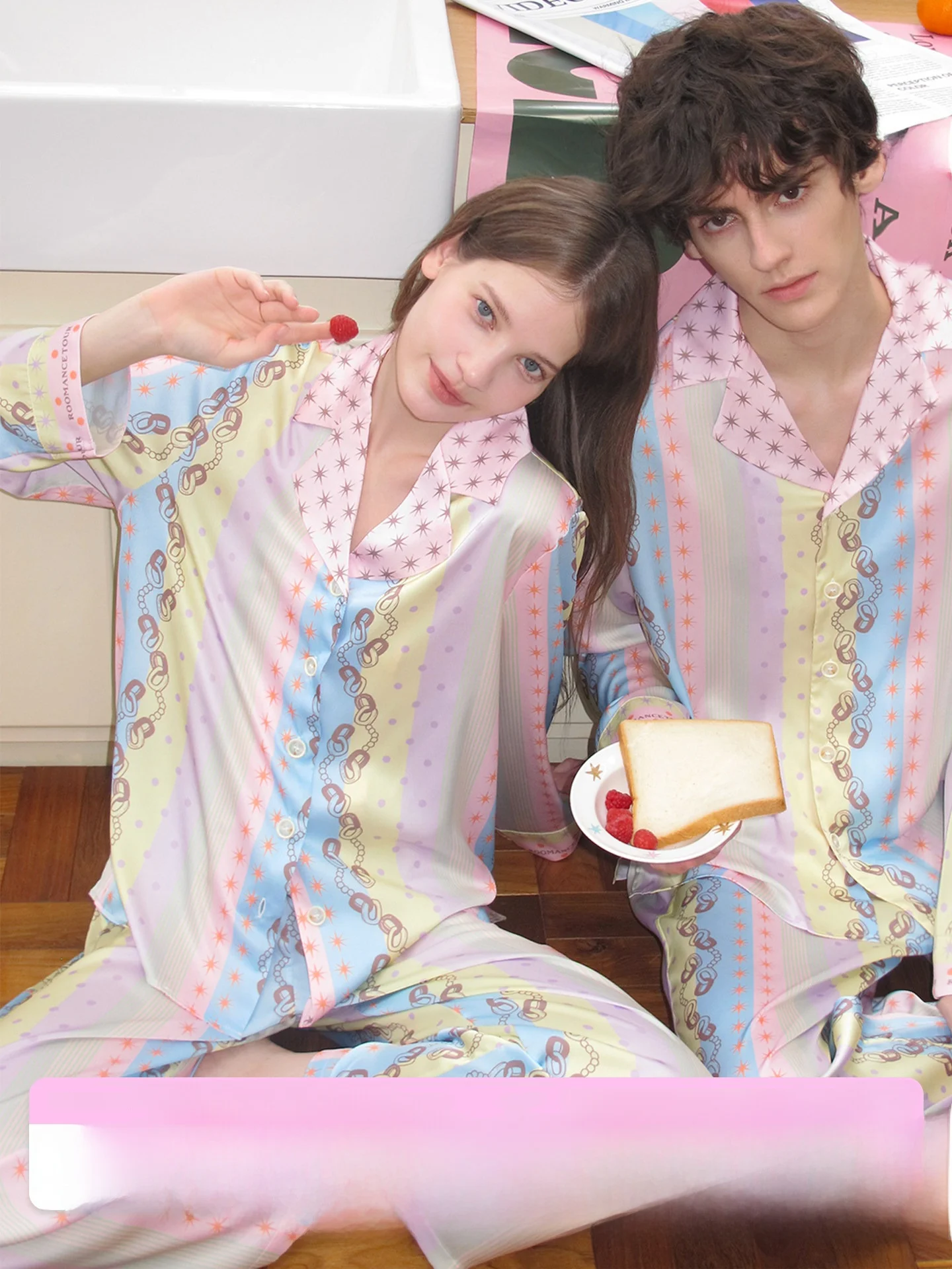 RooMance Ice Silk Pajamas Set Striped Home Clothes for Couples Men Women Comfortable Long Sleeve Sleepwear Soft Satin Fabric
RooMance Ice Silk Pajamas Set Striped Home Clothes for Couples Men Women Comfortable Long Sleeve Sleepwear Soft Satin Fabric