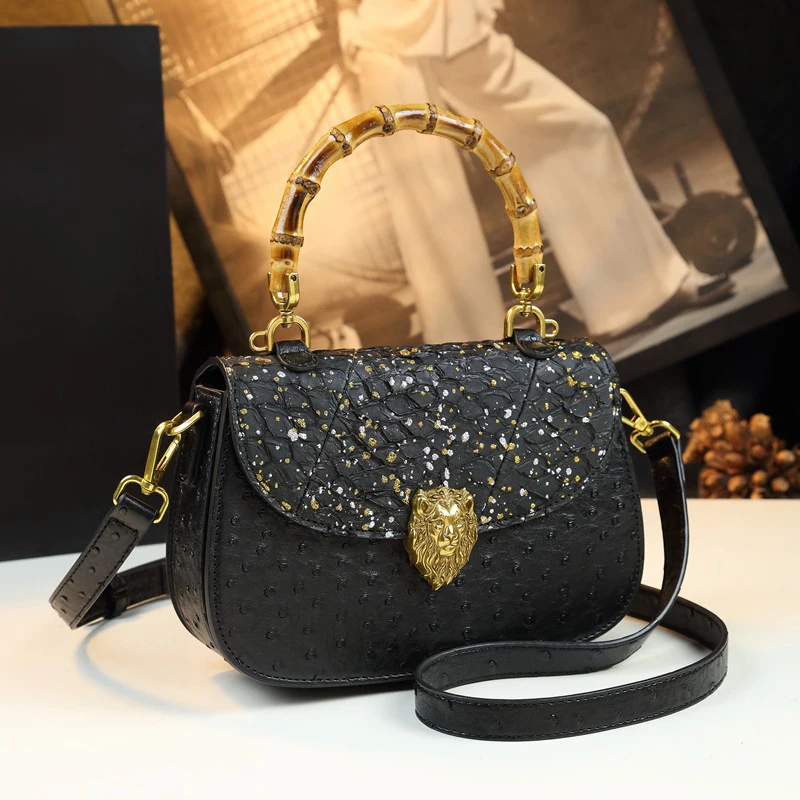 Luxury Lion Head Gold Handle Handbag Brand Ostrich Pattern Fashion Design Genuine Leather Lady New Bamboo Handle Versatile Bag
Luxury Lion Head Gold Handle Handbag Brand Ostrich Pattern Fashion Design Genuine Leather Lady New Bamboo Handle Versatile Bag