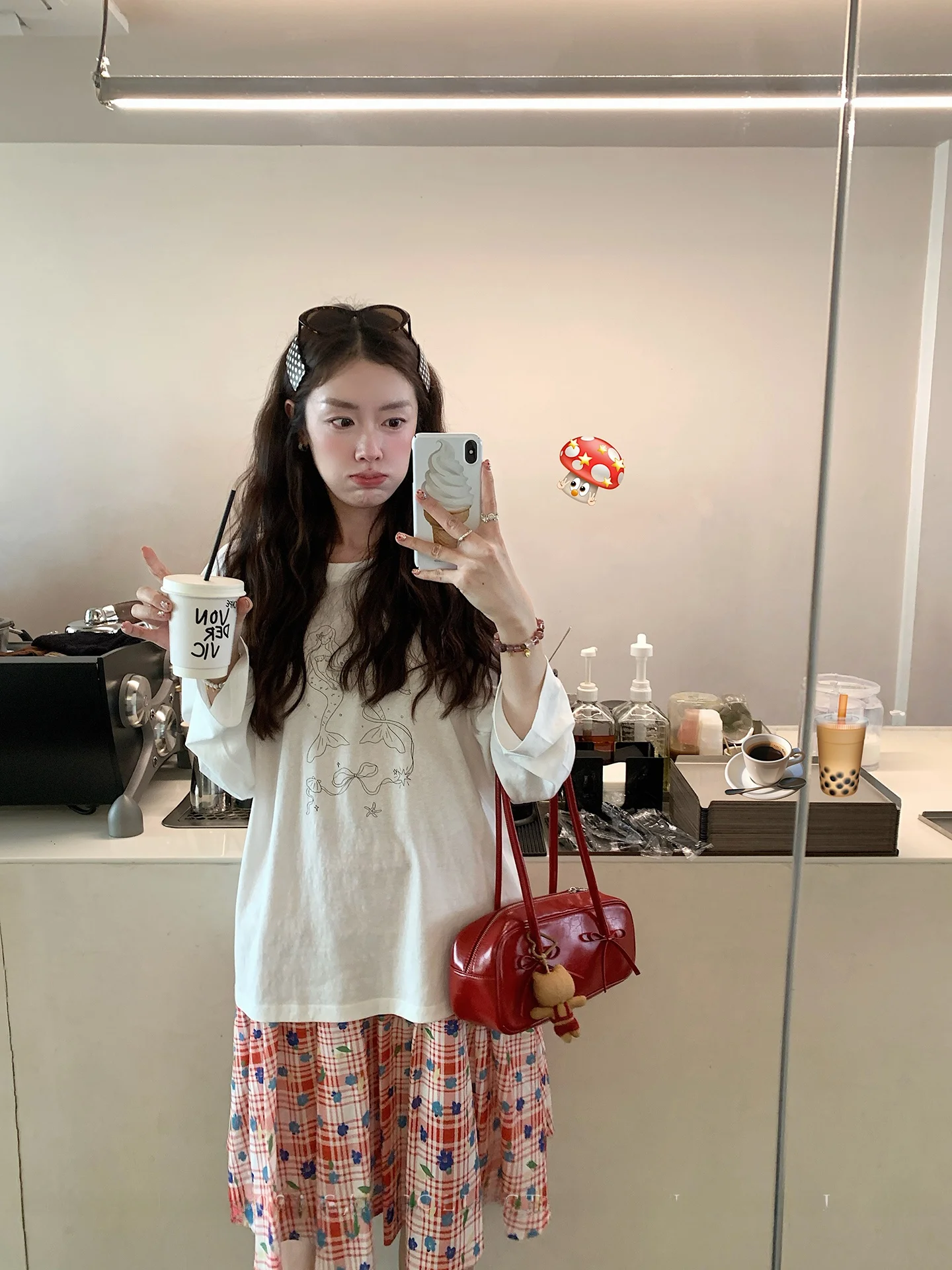 Женская футболка с длинным рукавом и принтом русалки, повседневная, свободного кроя, весенняя, новая модная, стройнящая, универсальная, с узлом на талии
Женская футболка с длинным рукавом и принтом русалки, повседневная, свободного кроя, весенняя, новая модная, стройнящая, универсальная, с узлом на талии