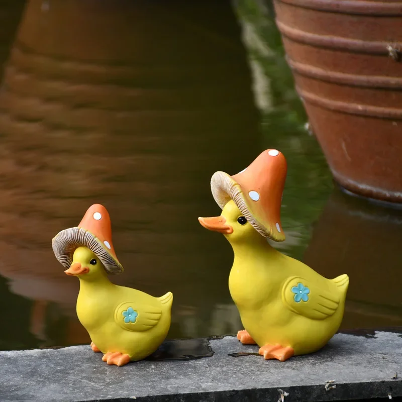 Mushroom Straw Hat Small Yellow Duck Ornaments Resin Animal Duck Decor Statues Outdoor Courtyard Garden Landscape Home Decor
Mushroom Straw Hat Small Yellow Duck Ornaments Resin Animal Duck Decor Statues Outdoor Courtyard Garden Landscape Home Decor
