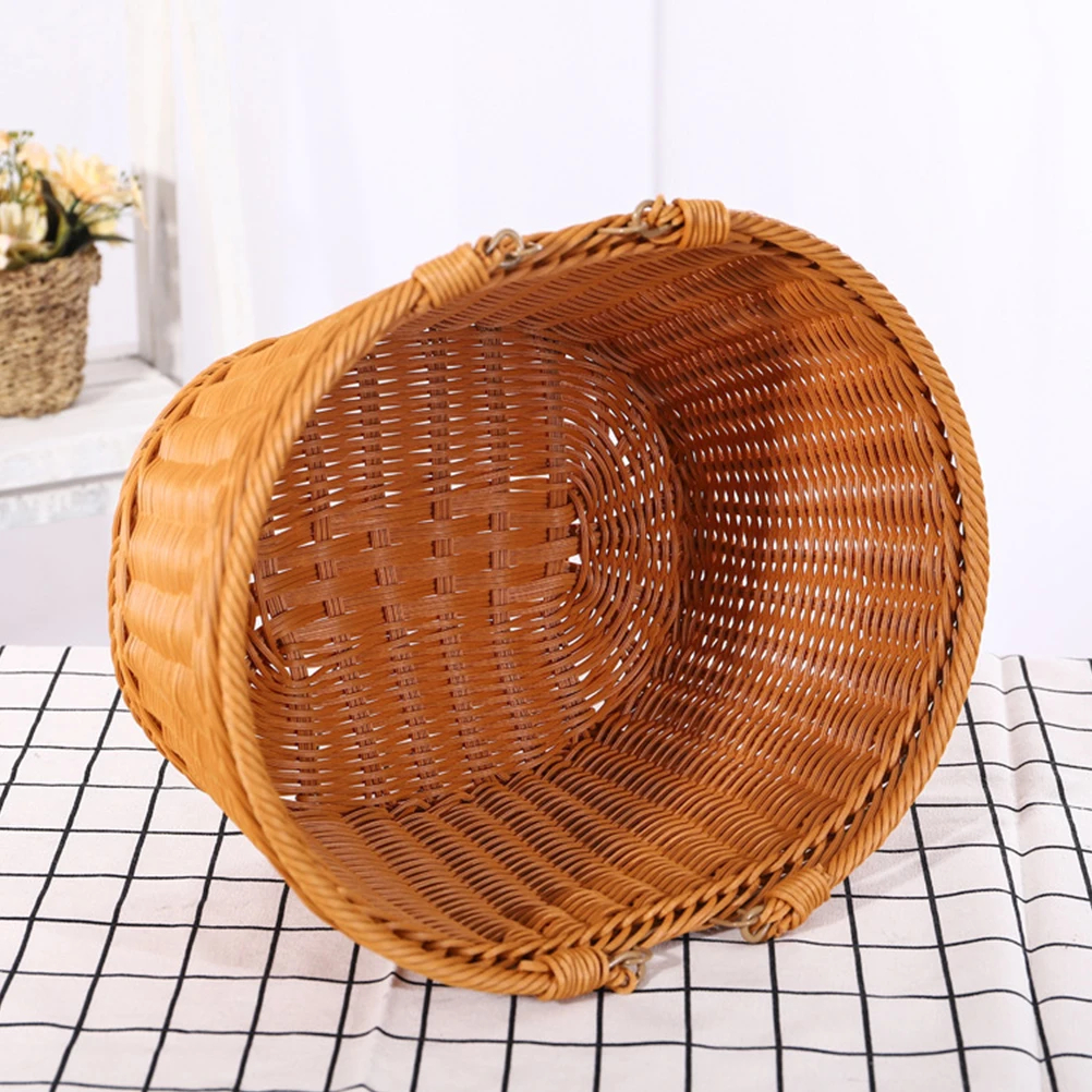 1Pcs Simulated Woven Basket Light Brown Size S Oval Shape Large Capacity Snack Storage Decorative Flower Picnic Basket for Home 
1Pcs Simulated Woven Basket Light Brown Size S Oval Shape Large Capacity Snack Storage Decorative Flower Picnic Basket for Home