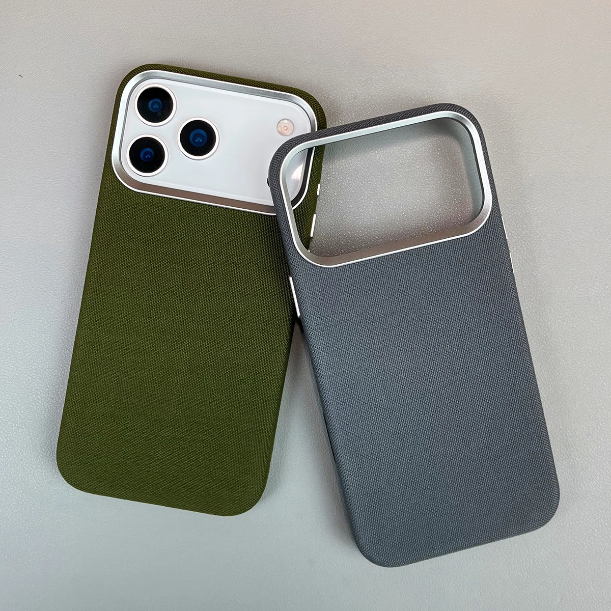 Высококачественный нейлоновый чехол для телефона Magsafe для IPhone 17 16 ProMax 17pro 17 Air с беспроводной зарядкой, рамка для камеры из сплава, задняя противоударная крышка
Высококачественный нейлоновый чехол для телефона Magsafe для IPhone 17 16 ProMax 17pro 17 Air с беспроводной зарядкой, рамка для камеры из сплава, задняя противоударная крышка