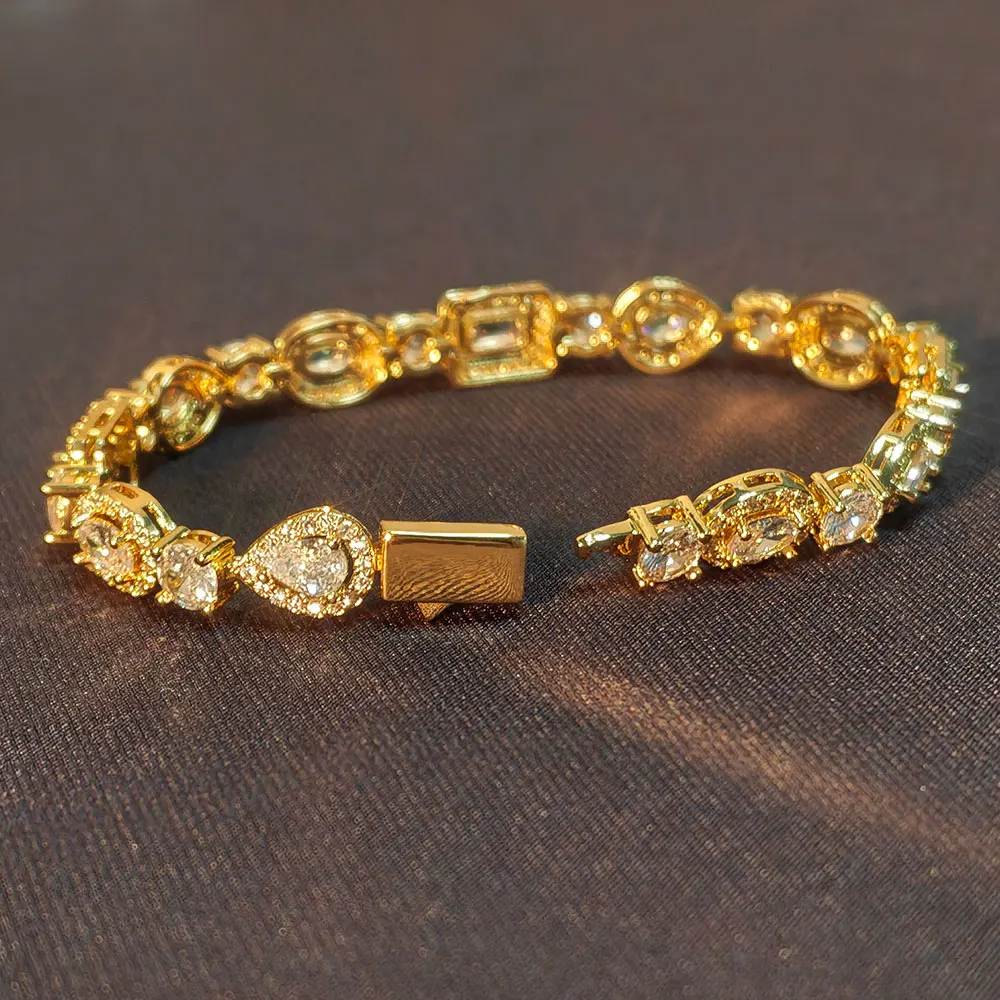 Custom Women's Jewelry 8mm Tennis Bracelet Iced Out Droplet Shape Mixed Pattern Sparkling CZ 18k Gold Plated Luxury Hip Hop Gift
Custom Women's Jewelry 8mm Tennis Bracelet Iced Out Droplet Shape Mixed Pattern Sparkling CZ 18k Gold Plated Luxury Hip Hop Gift
