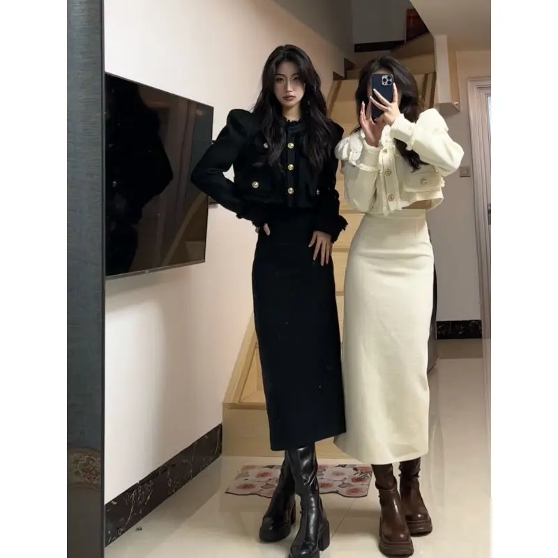 Fall and Winter New Women Two Piece Skirt Sets Elegant O Neck Long Sleeve Short Jacket + High Waist Slim A Line Long Skirt Sets
Fall and Winter New Women Two Piece Skirt Sets Elegant O Neck Long Sleeve Short Jacket + High Waist Slim A Line Long Skirt Sets
