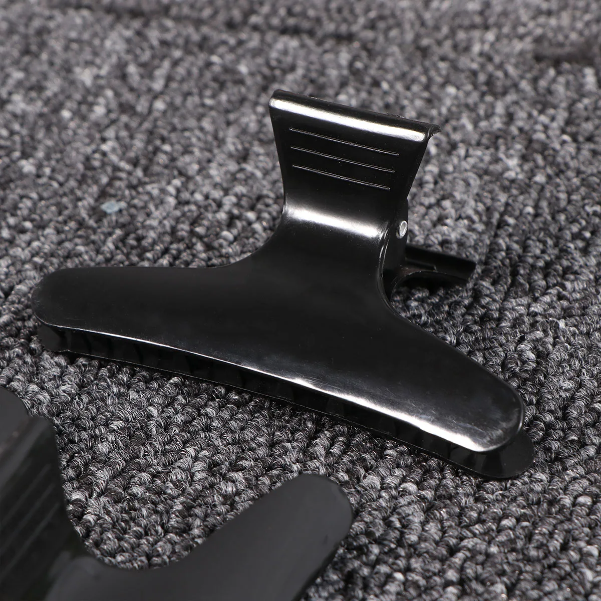 8pcs Butterfly Hair Clips Durable Plastic Fixed Tooth Design for Styling Salon Sectioning Tools Thin Thick Hair
8pcs Butterfly Hair Clips Durable Plastic Fixed Tooth Design for Styling Salon Sectioning Tools Thin Thick Hair