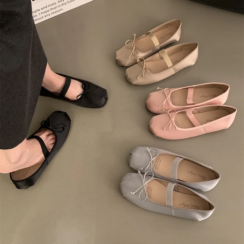 Bailamos Brand Luxury Satin Silk Ballet Shoes Woman Classic Square Toe Bowtie Elastic Band Ballerina Flats Ladies Soft Loafers M
Bailamos Brand Luxury Satin Silk Ballet Shoes Woman Classic Square Toe Bowtie Elastic Band Ballerina Flats Ladies Soft Loafers M