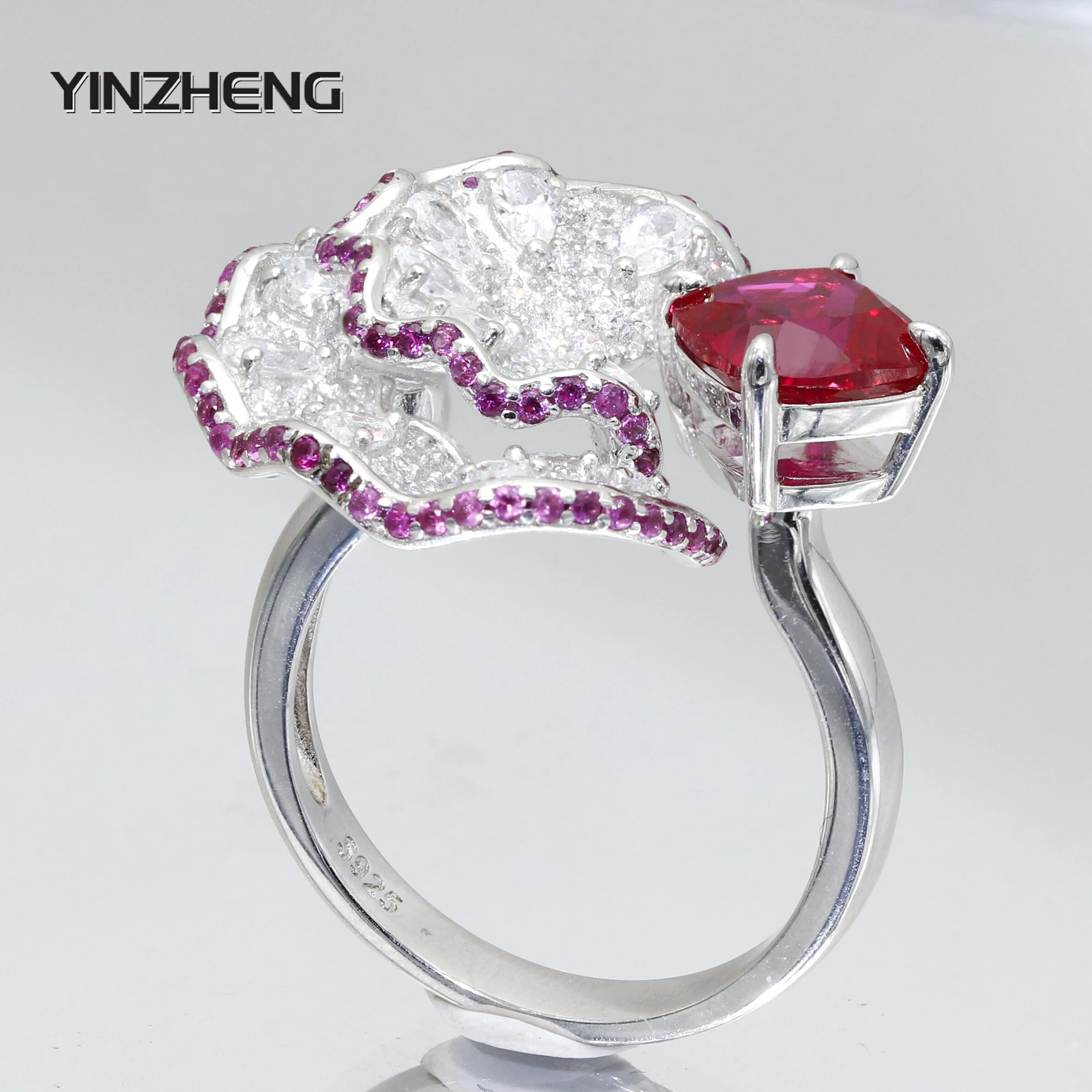 Yinzheng Ring S925 Hot Design Flower and Cushion Cut Lab Grown Ruby Hot Selling Fashion Accessory Jewelry for Women
Yinzheng Ring S925 Hot Design Flower and Cushion Cut Lab Grown Ruby Hot Selling Fashion Accessory Jewelry for Women