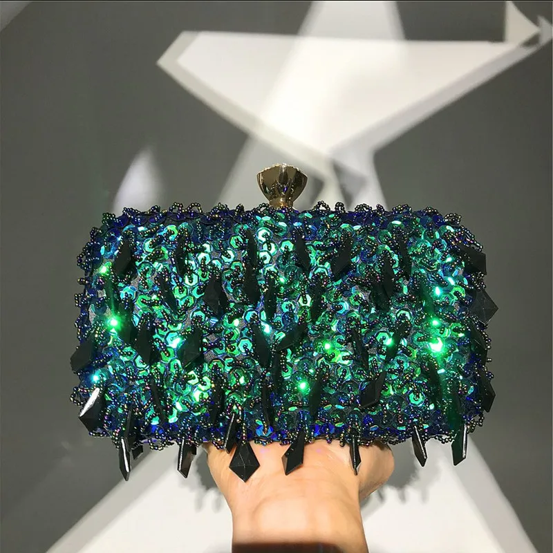 Crossbody Bags for Women 2023 Luxury Designer Fashion Party Handbags Trend Chain cluth sac de Luxe Femme Wedding Bags
Crossbody Bags for Women 2023 Luxury Designer Fashion Party Handbags Trend Chain cluth sac de Luxe Femme Wedding Bags