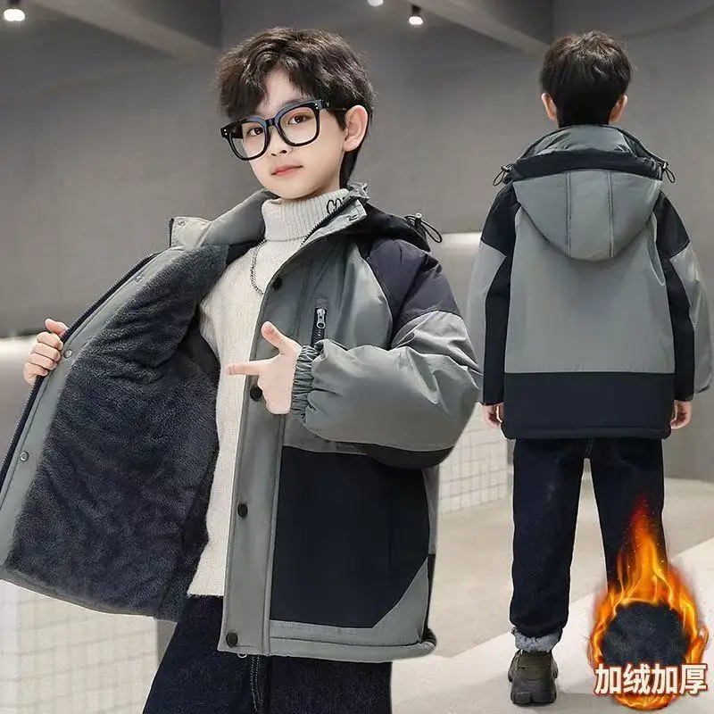 Boys and Girls' Winter Thick Hooded CoatChildren's Down Jacket Autumn And Winter Kids Baby Warm Cotton Jacket 
Boys and Girls' Winter Thick Hooded CoatChildren's Down Jacket Autumn And Winter Kids Baby Warm Cotton Jacket