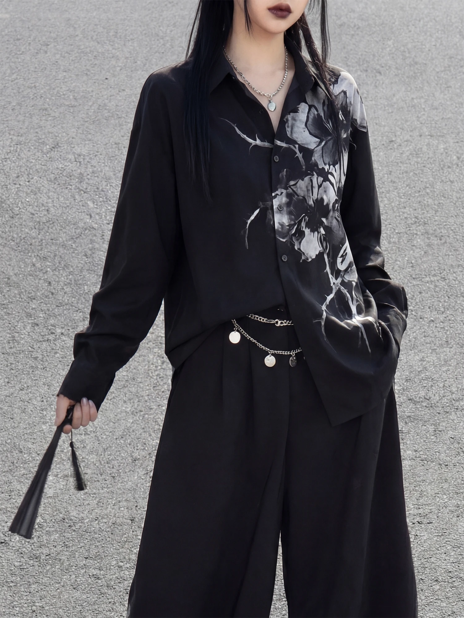 Black Thorns Diffusion Loose Women's Shirt Dark Gothic Style Long Sleeve Casual Versatile Female Top Skirt Style Breathable S...
Black Thorns Diffusion Loose Women's Shirt Dark Gothic Style Long Sleeve Casual Versatile Female Top Skirt Style Breathable S...