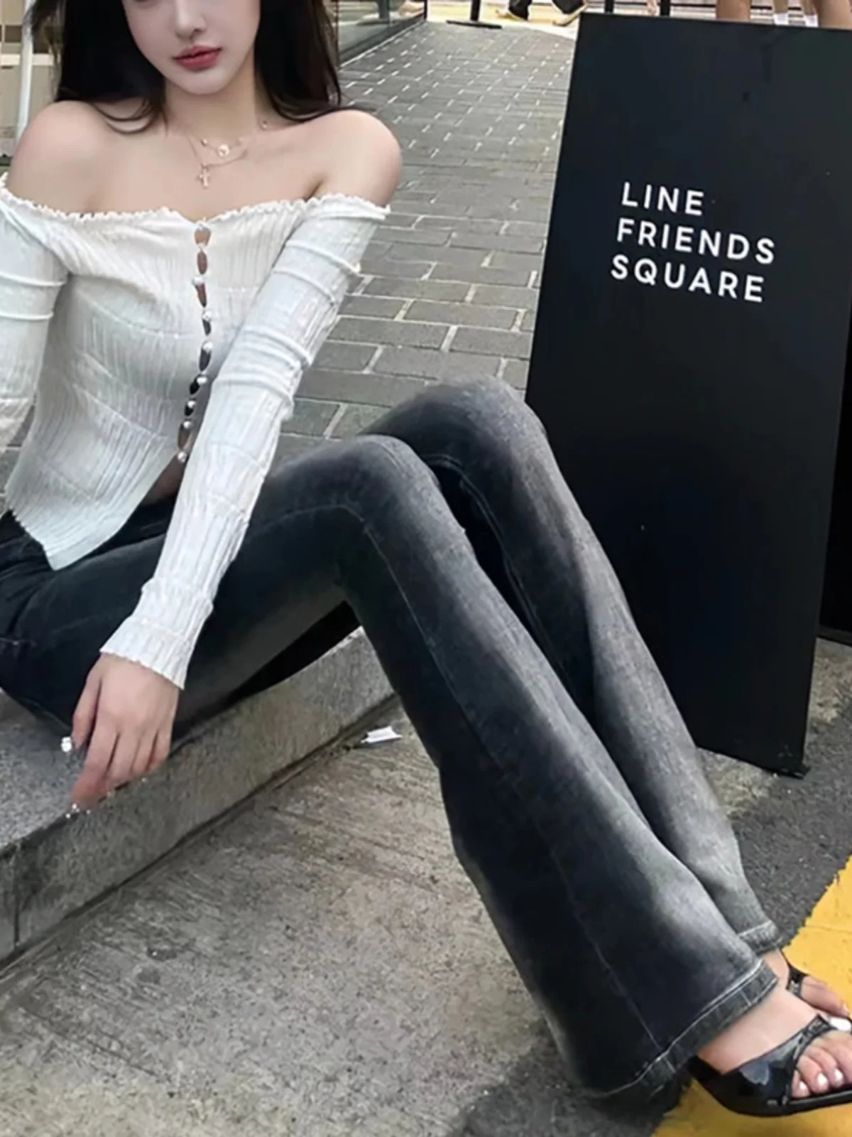 High Waist Flared Jeans Women's adient Color Slim Fit Long Pants Autumn New Sle Korean Anime Cartoon Print Cotton Denim
High Waist Flared Jeans Women's adient Color Slim Fit Long Pants Autumn New Sle Korean Anime Cartoon Print Cotton Denim