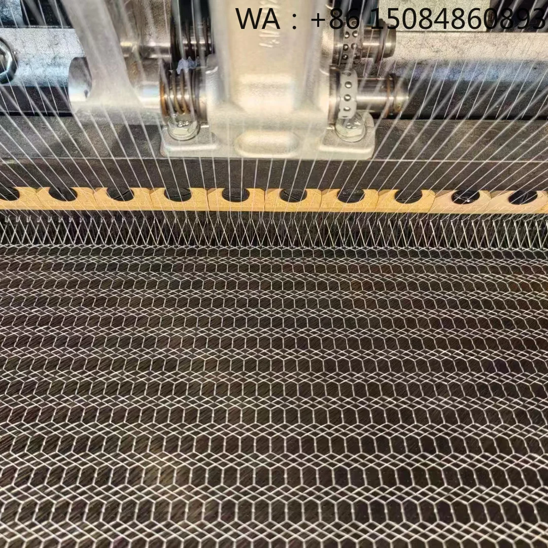 3K 240gsm honeycomb hexagon carbon fiber roll, woven cloth for interior parts, marine and train industry
3K 240gsm honeycomb hexagon carbon fiber roll, woven cloth for interior parts, marine and train industry