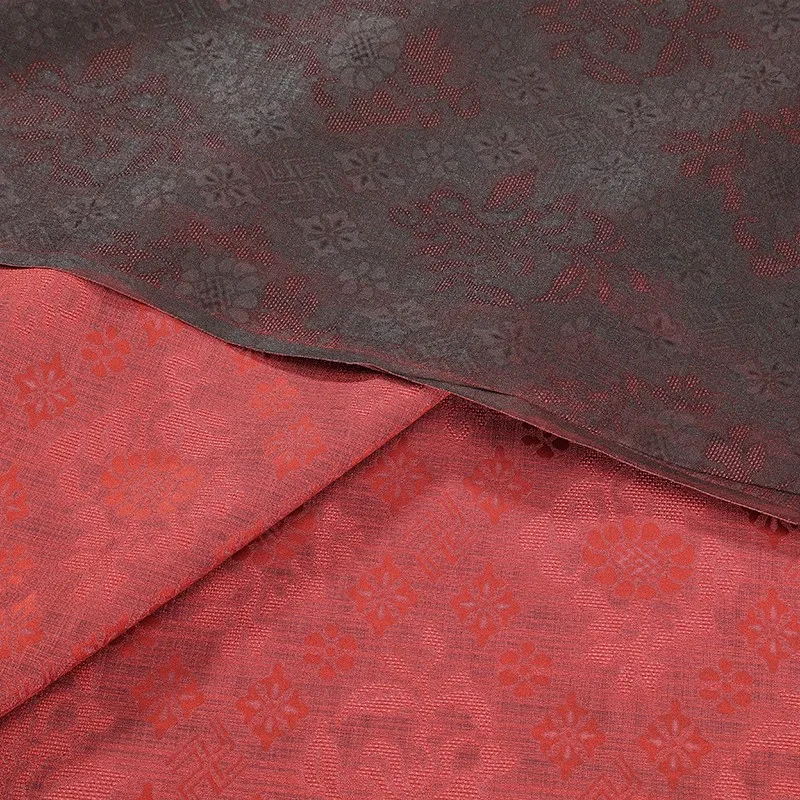 High-end custom-made shirt and dress fabric made of brick red perforated flower ivy silk tussah gauze with a width 110CM 
High-end custom-made shirt and dress fabric made of brick red perforated flower ivy silk tussah gauze with a width 110CM