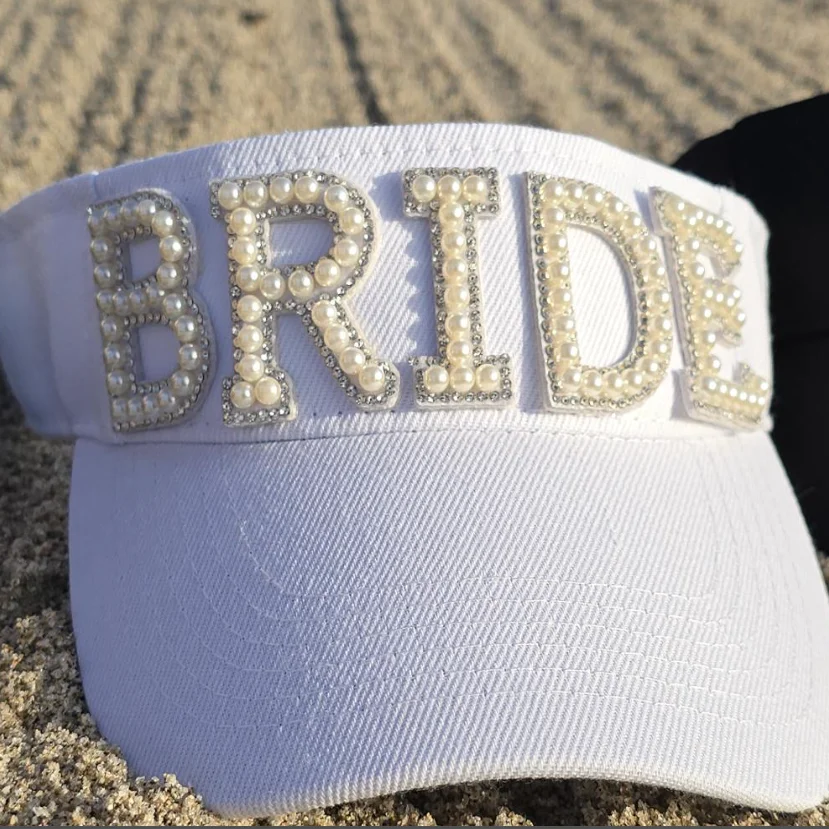 White Bride Gold Hat Bride To Be Gift for The Bachelorette Party Supplies Bridesmaid Gift Bridal Shower Wedding Decoration Gift
White Bride Gold Hat Bride To Be Gift for The Bachelorette Party Supplies Bridesmaid Gift Bridal Shower Wedding Decoration Gift