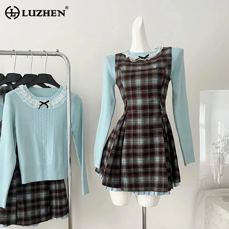 LUZHEN Fashion Lace Patchwork Neck Long Sleeve Knitted Pullover Tops Women's 2024 New Plaid Printed Tie Up Waist Dresses AA1490
LUZHEN Fashion Lace Patchwork Neck Long Sleeve Knitted Pullover Tops Women's 2024 New Plaid Printed Tie Up Waist Dresses AA1490