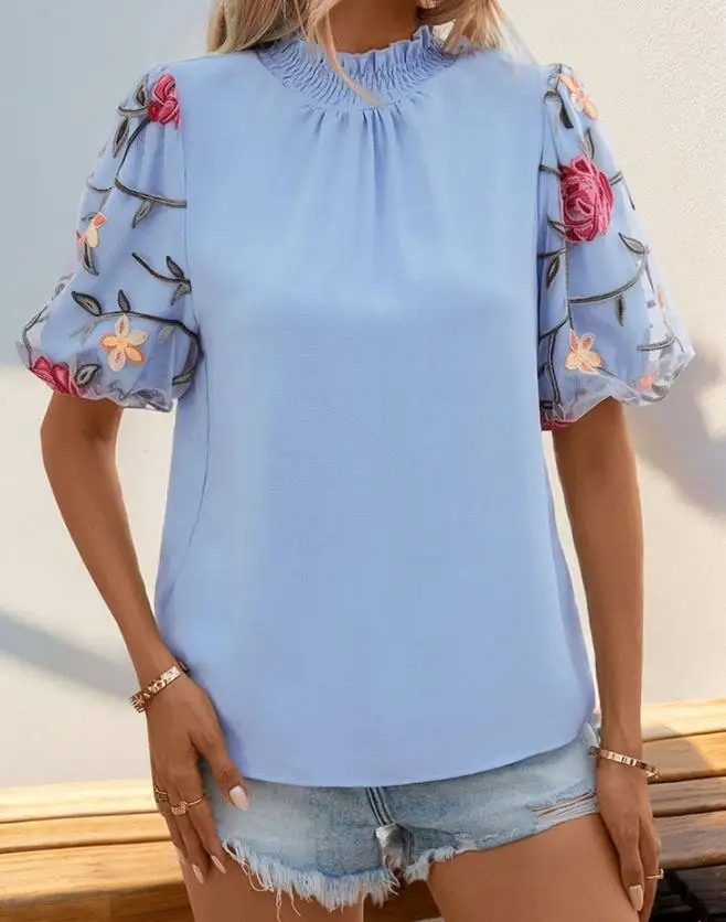 2026 Elegant Sexy Summer New Sweet Casual Style Top Loose Stand Collar Embroidered Short Sleeved Shirt for Women
2026 Elegant Sexy Summer New Sweet Casual Style Top Loose Stand Collar Embroidered Short Sleeved Shirt for Women