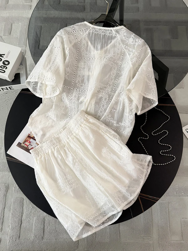 Fashionable High-End Chinese Style Set with Button Shirt And Shorts for Women Two-Piece Cotton Summer Outfit round Neck Short...
Fashionable High-End Chinese Style Set with Button Shirt And Shorts for Women Two-Piece Cotton Summer Outfit round Neck Short...