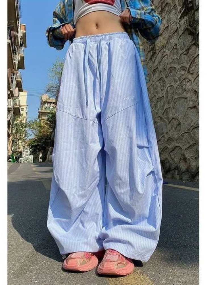 HOUZHOU Bule Striped Wide Pants Women Casual Baggy Patchwork Joggers Harajuku Oversized Korean Style Letter Embroidery Trousers
HOUZHOU Bule Striped Wide Pants Women Casual Baggy Patchwork Joggers Harajuku Oversized Korean Style Letter Embroidery Trousers