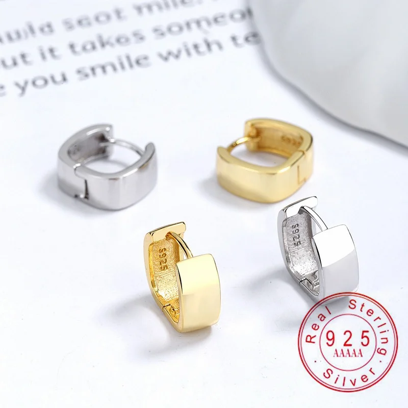 Real 925 Sterling Silver Chunky Huggie Hoop Earrings for Women, Minimalist Small Square Hoop Earrings, Daily Wear Jewelry Gift
Real 925 Sterling Silver Chunky Huggie Hoop Earrings for Women, Minimalist Small Square Hoop Earrings, Daily Wear Jewelry Gift
