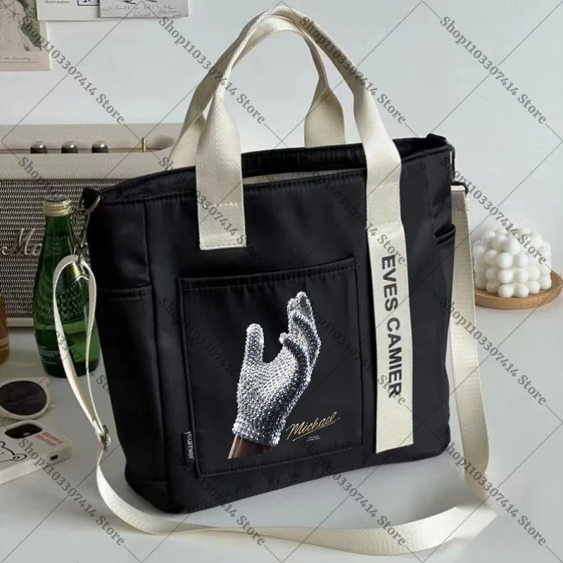 Women Fashion Tote Bag Accessories King of Pop MJ Casual Handbags for Women Michael Jackson Creative Storage Pouch Fan Gift 2026
Women Fashion Tote Bag Accessories King of Pop MJ Casual Handbags for Women Michael Jackson Creative Storage Pouch Fan Gift 2026