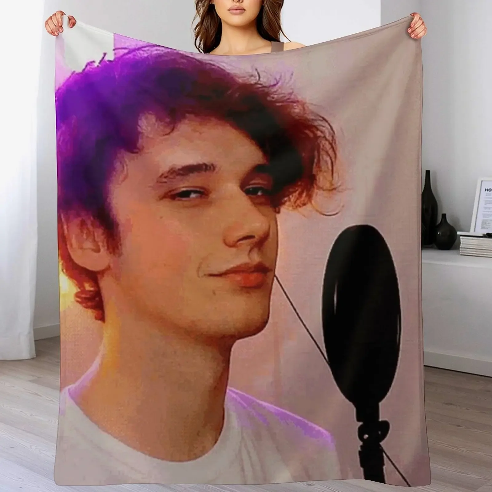 Wilbur Lovejoy Throw Blanket Summer Cool Breathable Blanket for Sleeping
Wilbur Lovejoy Throw Blanket Summer Cool Breathable Blanket for Sleeping