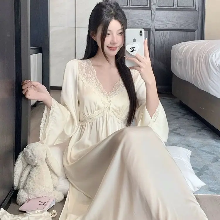 French New Style Pajamas Ice Silk Nightgown Long Sleeve Lace Cute Spring Autumn Palace Princess Home Clothes Pyajama Femme Women
French New Style Pajamas Ice Silk Nightgown Long Sleeve Lace Cute Spring Autumn Palace Princess Home Clothes Pyajama Femme Women