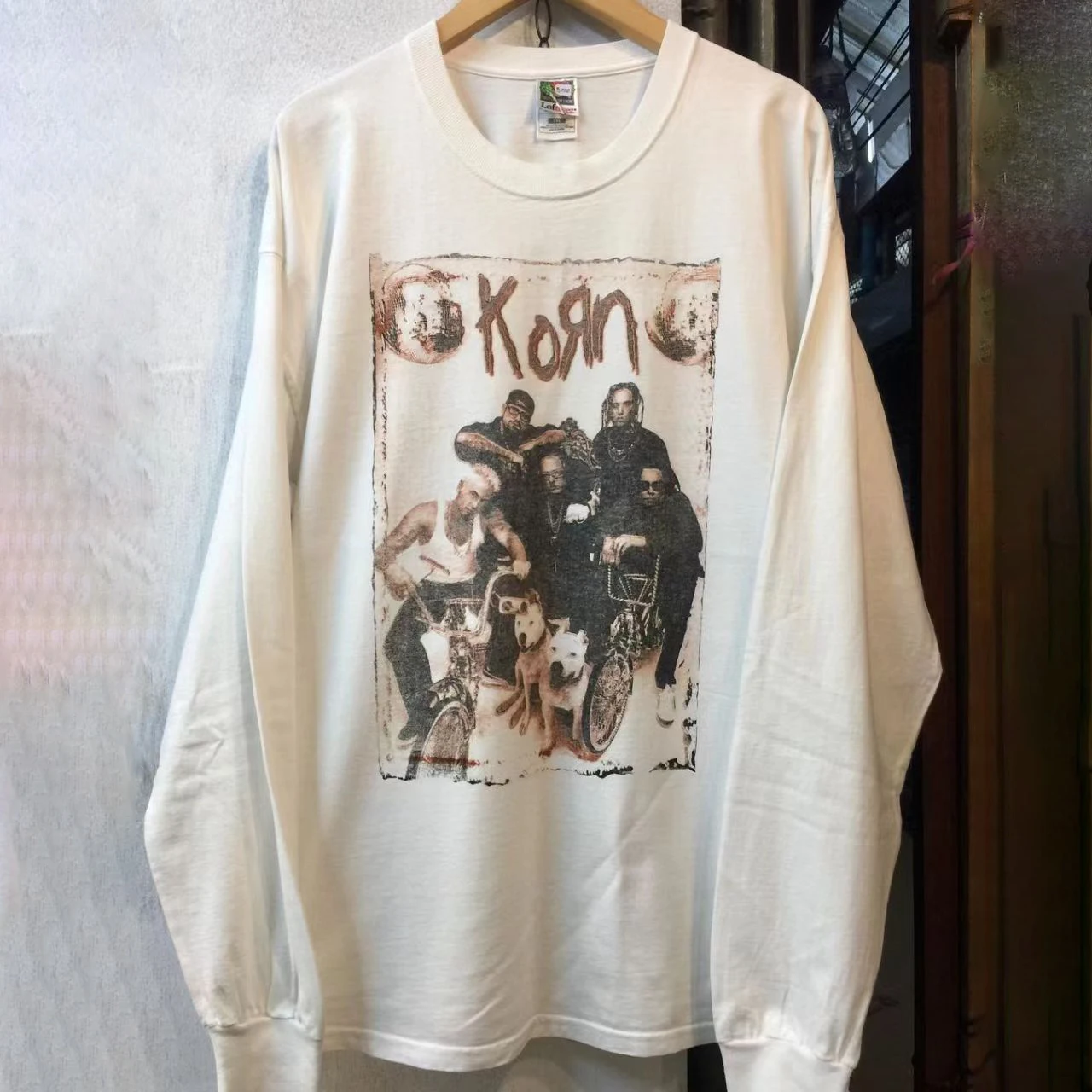 Unisex Cotton Print T-shirt Hip Hop Metal Gothic Rock Y2K Style Long Sleeve Loose Fit Streetwear Fashion T-Shirt
Unisex Cotton Print T-shirt Hip Hop Metal Gothic Rock Y2K Style Long Sleeve Loose Fit Streetwear Fashion T-Shirt