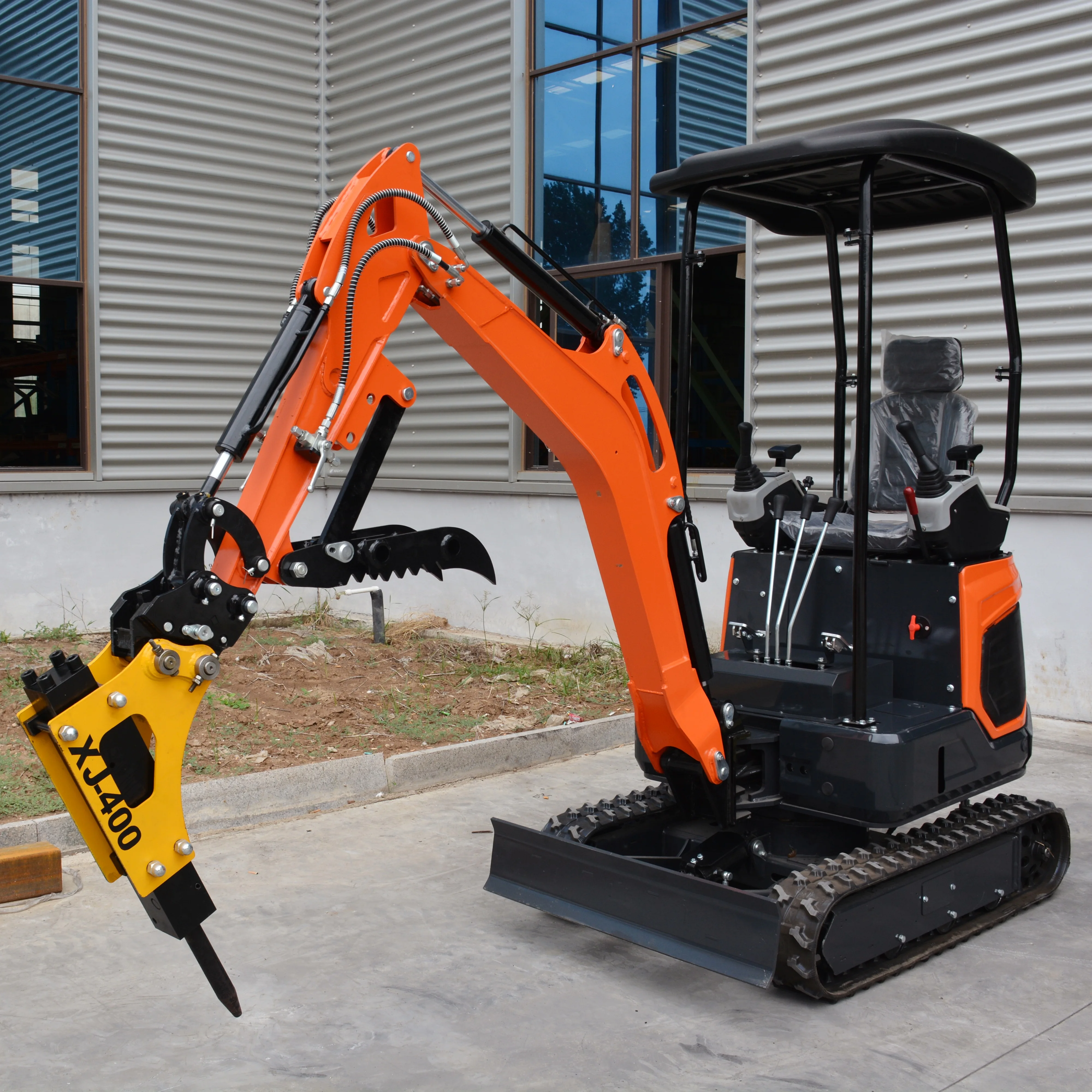 Дешевый мини-экскаватор 18U Малый экскаватор 1,8 тонны 2-тонный китайский экскаватор марки Никозайл на продажу
Дешевый мини-экскаватор 18U Малый экскаватор 1,8 тонны 2-тонный китайский экскаватор марки Никозайл на продажу