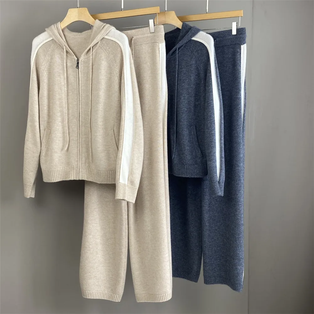 25 Autumn/Winter New Women's Hooded Cardigan Zipper 100% Cashmere Jacket+Drawstring Elastic Waist Casual Pants Set
25 Autumn/Winter New Women's Hooded Cardigan Zipper 100% Cashmere Jacket+Drawstring Elastic Waist Casual Pants Set