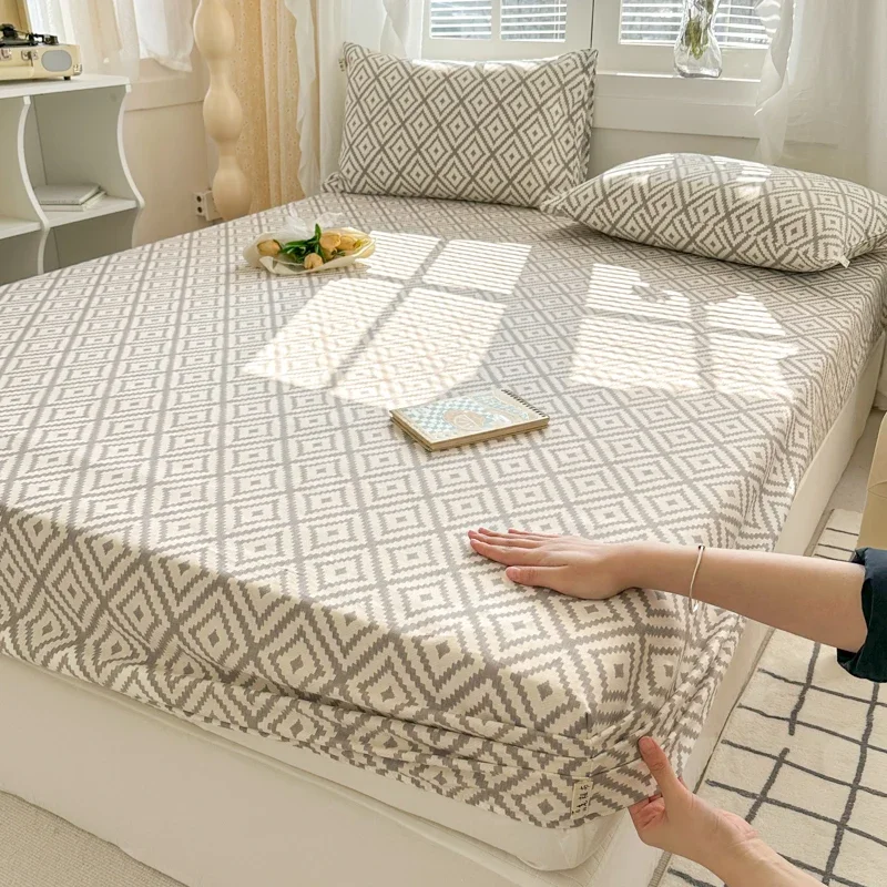 Soft Bed Cover 100% Cotton Bed Sheets Elastic Fitted Sheet Geometric Style Mattress Protector постельное белье (No Pillowcase)
Soft Bed Cover 100% Cotton Bed Sheets Elastic Fitted Sheet Geometric Style Mattress Protector постельное белье (No Pillowcase)