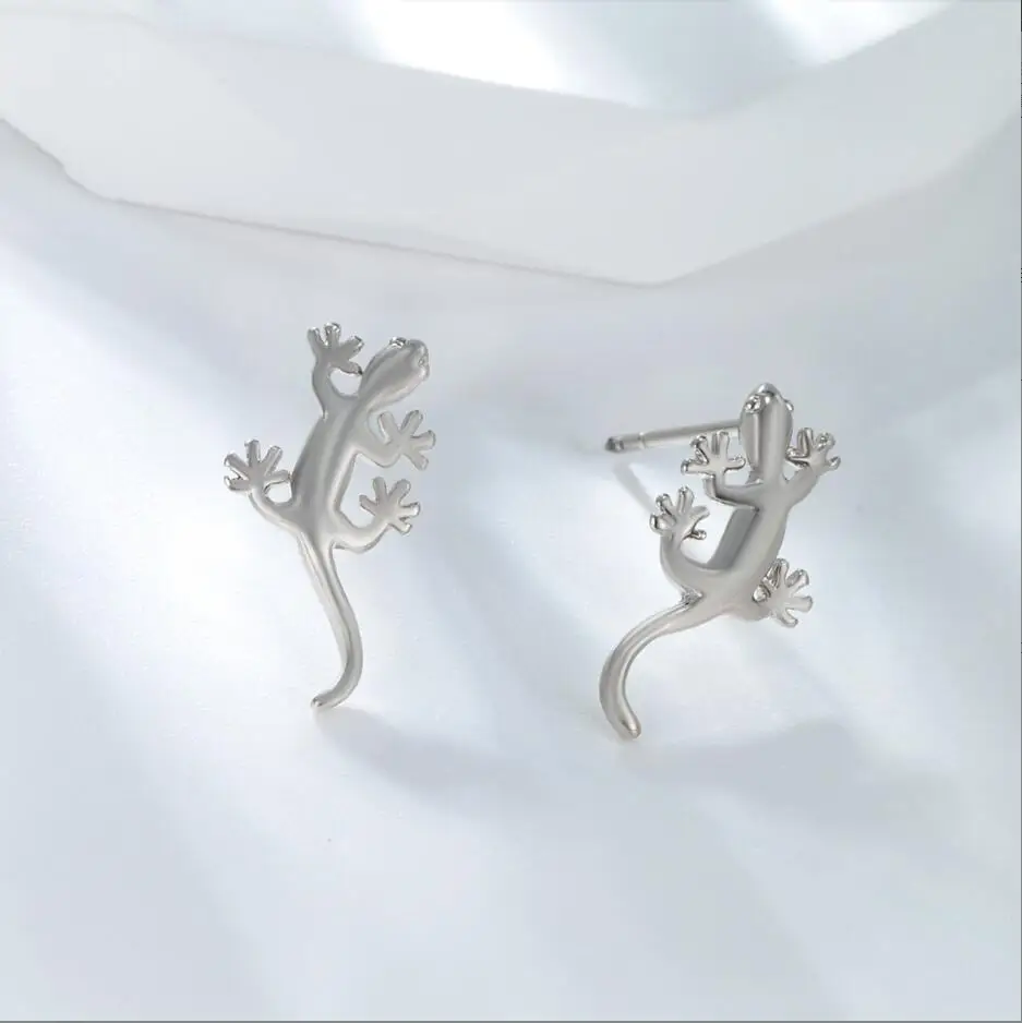 2PCS Lizard Stud Earrings Fashion Gecko Cocktail Earrings Women Wedding Jewelry F1865
2PCS Lizard Stud Earrings Fashion Gecko Cocktail Earrings Women Wedding Jewelry F1865