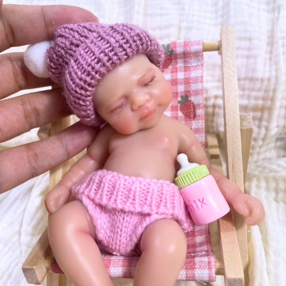 Mini 15CM Reborn Pascale Silicone Baby Doll Girl Washable Body 6 Inch Soft Solid Silicone Doll Birthday Christmas Gift Toy
Mini 15CM Reborn Pascale Silicone Baby Doll Girl Washable Body 6 Inch Soft Solid Silicone Doll Birthday Christmas Gift Toy