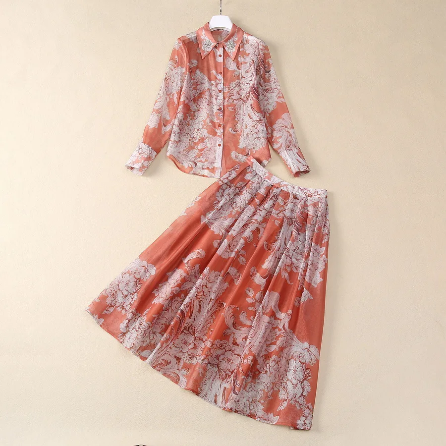 Europe and the United States women's 2024 summer new Long-sleeved beaded lapel shirt Pleated skirt Fashion suit
Europe and the United States women's 2024 summer new Long-sleeved beaded lapel shirt Pleated skirt Fashion suit