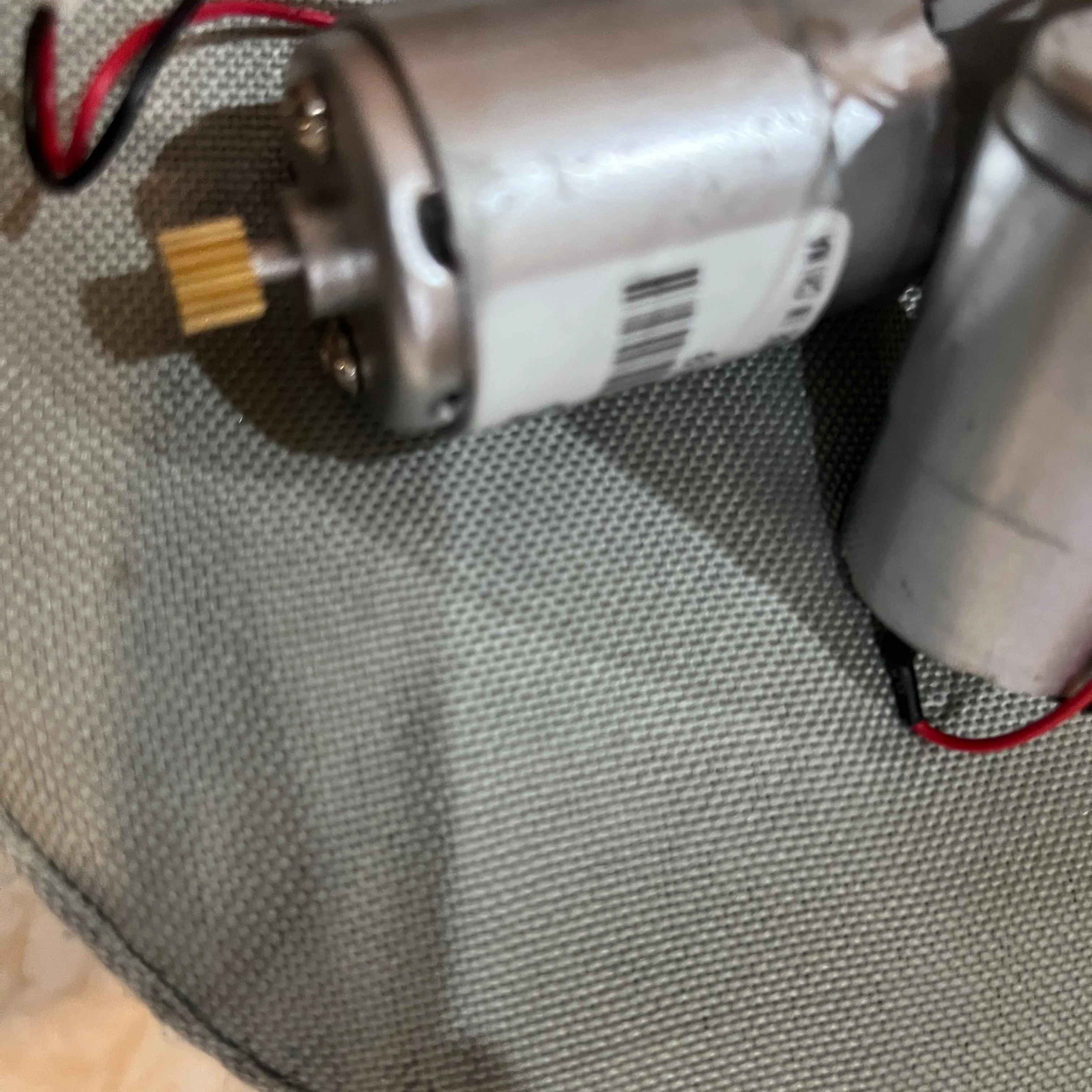 1 шт. моторный чернильный насос DX2330 в сборе для использования в Ricoh DX 3440 3442 3443 3240 2330 2340 2430 2432 для Gestetner 6300 6301 6303 6143
1 шт. моторный чернильный насос DX2330 в сборе для использования в Ricoh DX 3440 3442 3443 3240 2330 2340 2430 2432 для Gestetner 6300 6301 6303 6143