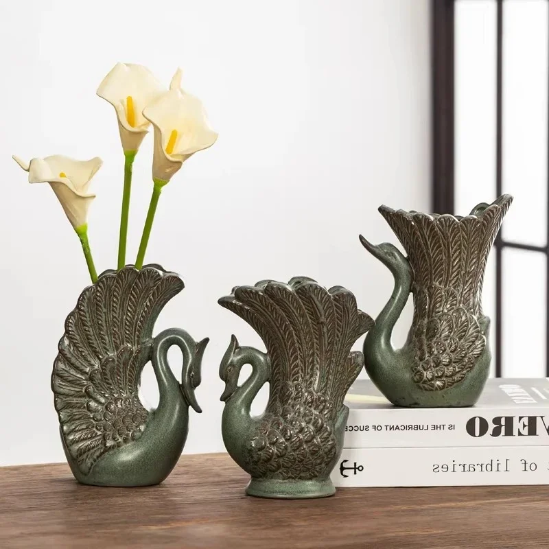 Ceramic Swan Vase Simulated Swan Flowerpot Peacock Bird Vase Retro Floral Accessory Flower Vases Home Decoration Accessories
Ceramic Swan Vase Simulated Swan Flowerpot Peacock Bird Vase Retro Floral Accessory Flower Vases Home Decoration Accessories