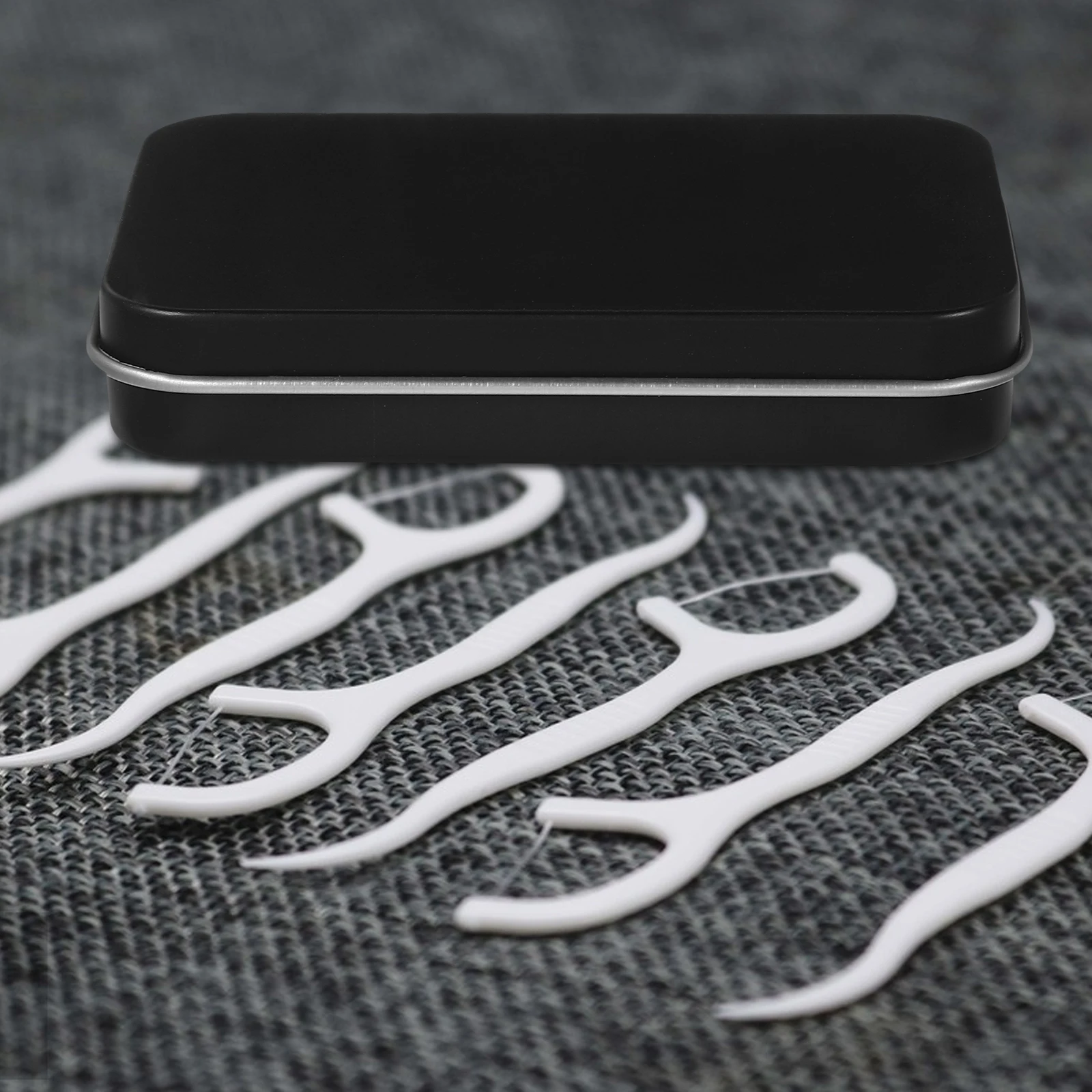 2 Pcs Portable Floss Box Reusable Travel Dispenser Small Tin Container Lid Oral Care Outdoor Storage Organizer Tin Boxes
2 Pcs Portable Floss Box Reusable Travel Dispenser Small Tin Container Lid Oral Care Outdoor Storage Organizer Tin Boxes