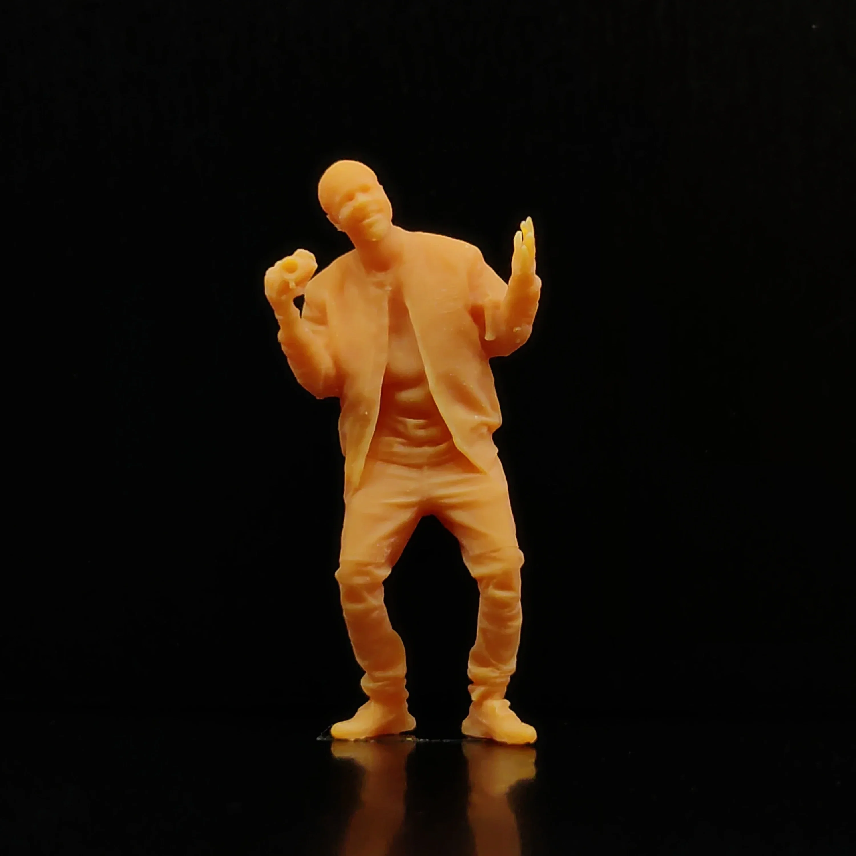 1/64 1/43 Scale Model Resin SLR Photographing Smiling Man Uncolored Miniature Diorama Hand-painted T509
1/64 1/43 Scale Model Resin SLR Photographing Smiling Man Uncolored Miniature Diorama Hand-painted T509
