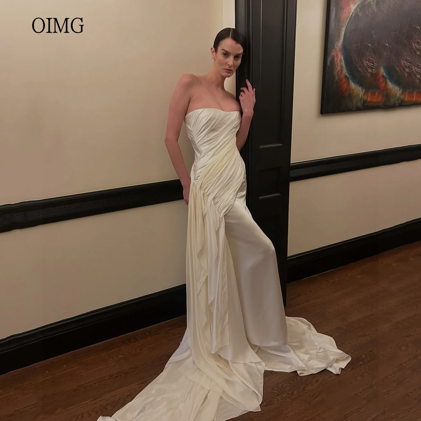 OIMG Modern Strapless Ivory Mermaid Wedding Dress Backless Ruffles Tiered Bride Dresses Floor Length Wedding Gowns Customized
OIMG Modern Strapless Ivory Mermaid Wedding Dress Backless Ruffles Tiered Bride Dresses Floor Length Wedding Gowns Customized