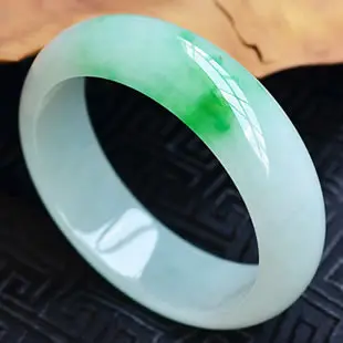 2021 New brand natural Myanmar green jade bangle handcarved flower jadeite jade bangle real jade bracelets
2021 New brand natural Myanmar green jade bangle handcarved flower jadeite jade bangle real jade bracelets