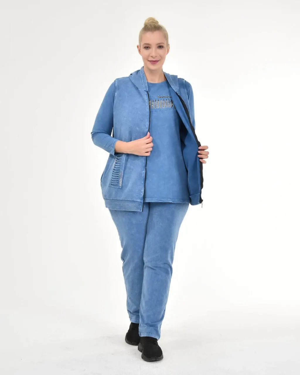 Diaves Plus Size Women Autumn Winter Fashion Tracksuit Self-Effect Acid-Flushing Sleeveless Hooded Cardigan Vest 3 Pieces Set
Diaves Plus Size Women Autumn Winter Fashion Tracksuit Self-Effect Acid-Flushing Sleeveless Hooded Cardigan Vest 3 Pieces Set