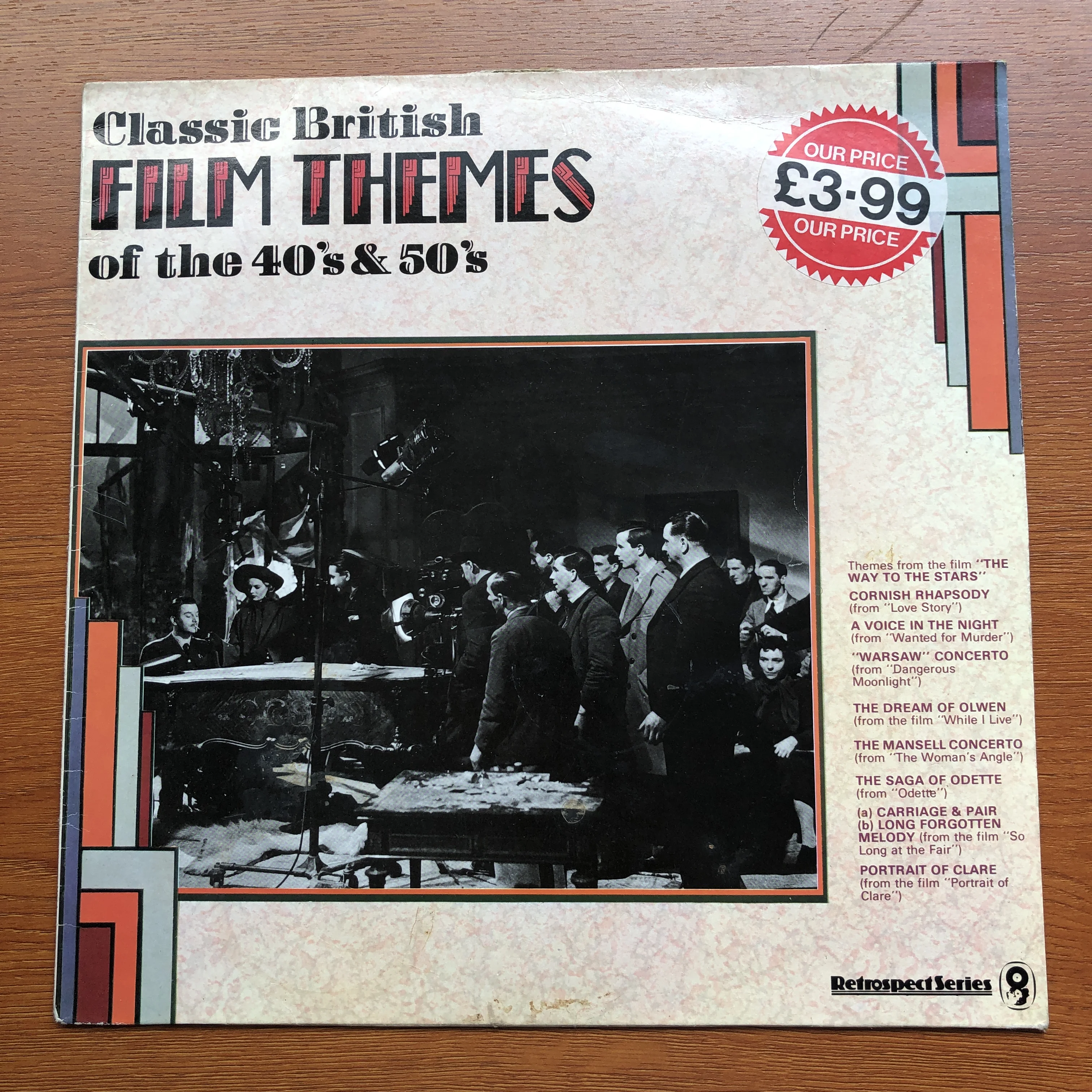 Old 12 inch 30cm Vinyl Records LP Disc Classic British Film Themes Of The 40s 50s UK Version Music Used
Old 12 inch 30cm Vinyl Records LP Disc Classic British Film Themes Of The 40s 50s UK Version Music Used