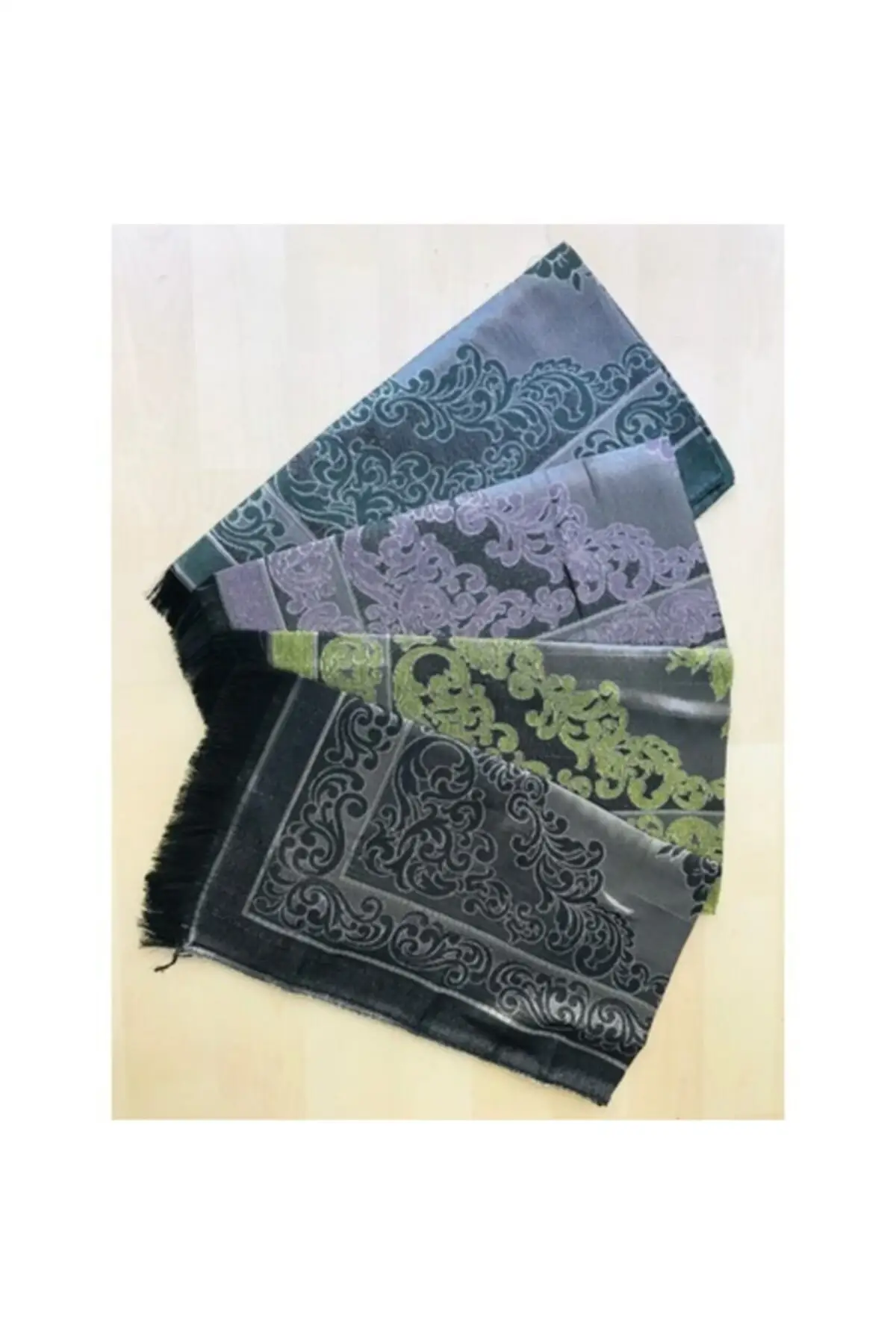 Seccade seti 5 adet yeşil seccade 70x120 hediye paketi namaz halı hajj Umrah hediye setleri müslüman tapis de prière
Seccade seti 5 adet yeşil seccade 70x120 hediye paketi namaz halı hajj Umrah hediye setleri müslüman tapis de prière