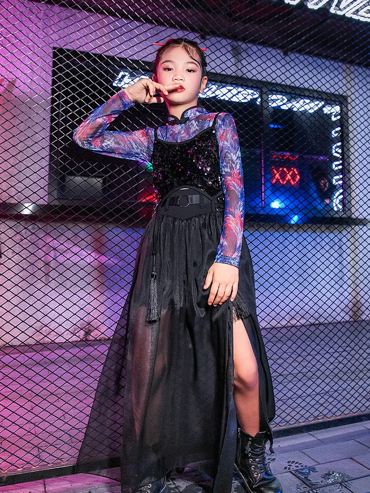 ZZL K-pop Stage Outfit for Girl 3 Pcs Black Sequined Vest Tulle Skirt Urban Dance Children Clothes for Jazz Hip-hop Runway Show
ZZL K-pop Stage Outfit for Girl 3 Pcs Black Sequined Vest Tulle Skirt Urban Dance Children Clothes for Jazz Hip-hop Runway Show