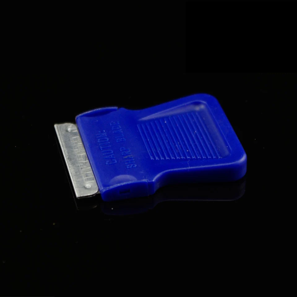 4.5*4.2cm Car Wrap Tint Tool Squeegee Blue Single Edge Mini Razor Blade Scraper +Blade For Vinyl Glue Removing MO-170
4.5*4.2cm Car Wrap Tint Tool Squeegee Blue Single Edge Mini Razor Blade Scraper +Blade For Vinyl Glue Removing MO-170