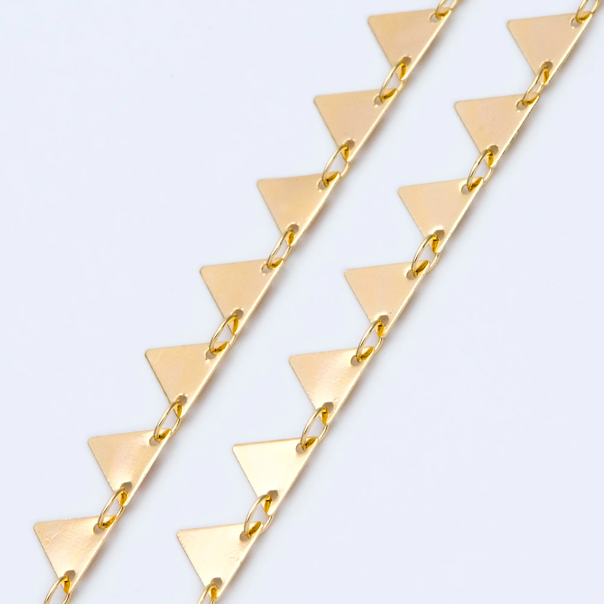 Gold plated Brass Triangle Chains 7.5mm, Handmade Cable Link Geometric Chain, Lead Nickel Free For DIY Jewelry Making Supplies
Gold plated Brass Triangle Chains 7.5mm, Handmade Cable Link Geometric Chain, Lead Nickel Free For DIY Jewelry Making Supplies