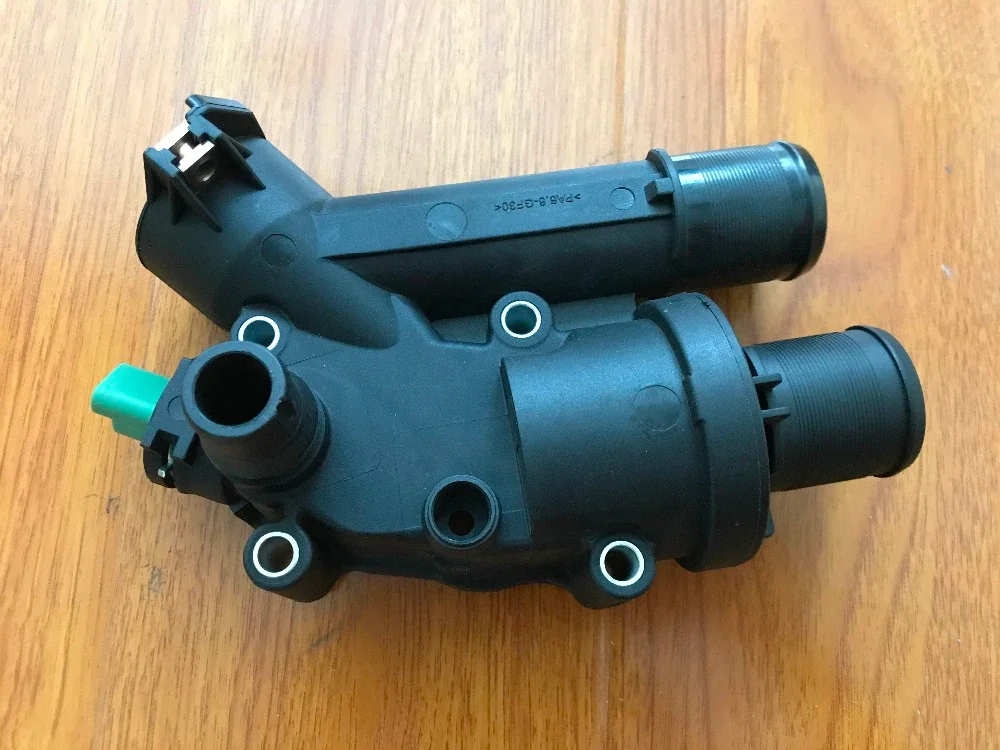 Coolant Thermostat Housing LR001312 For LR LAND ROVER Range Rover Evoque Freelander 2
Coolant Thermostat Housing LR001312 For LR LAND ROVER Range Rover Evoque Freelander 2